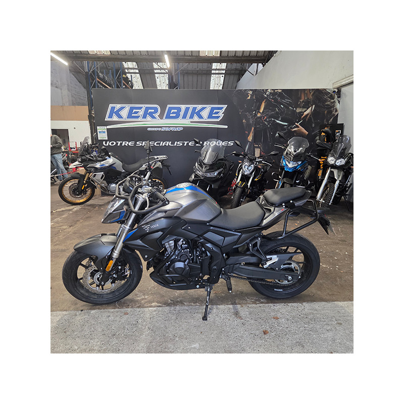 Moto 500r côté gauche